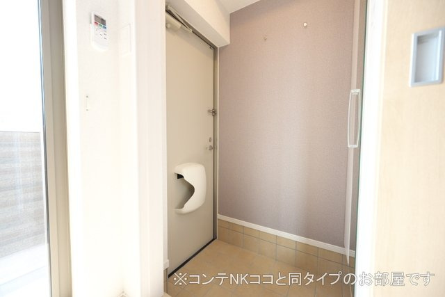 プルミエール　春　Ⅰの玄関