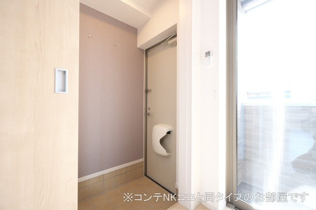 プルミエール　春　Ⅰの玄関