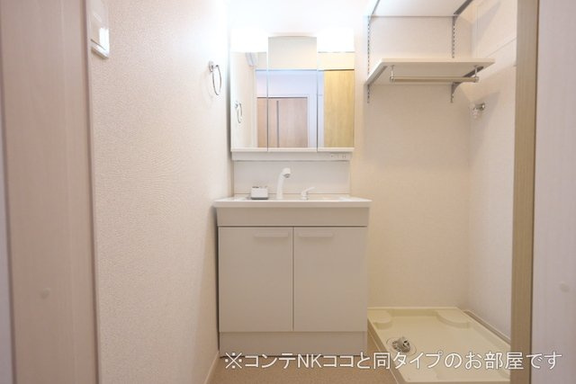 プルミエール　春　Ⅰの洗面所