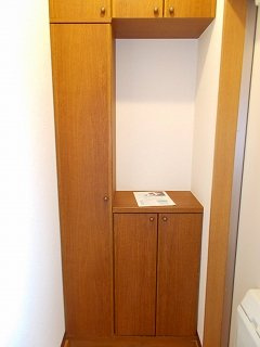 サウザンバレー　Ｂの玄関