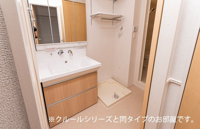 カーサ　アルフローレ　Ⅱの洗面所