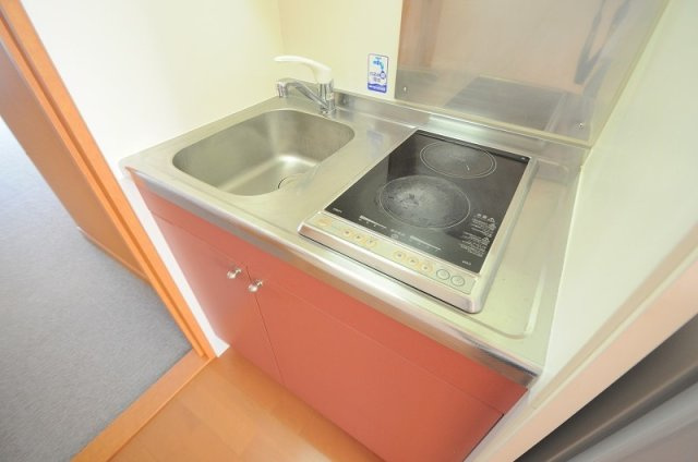 レオパレス宮崎のキッチン|設備・仕様は号室により異なる為、現況を優先致します。