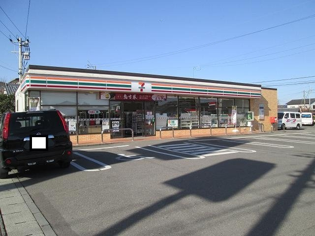 ラ・ルーチェ　Ⅱの周辺|セブンイレブン宮崎空港前店まで450m