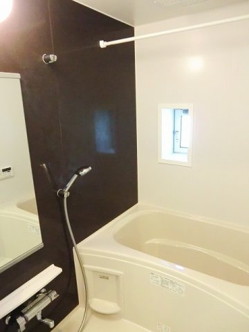 フランベル　Ａの浴室
