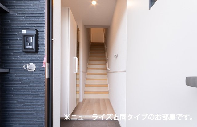 シエル・コリーヌ　Ｉの玄関