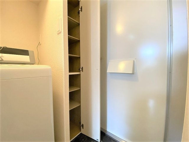 レオパレス中津瀬の玄関|設備・仕様は号室により異なる為、現況を優先致します。