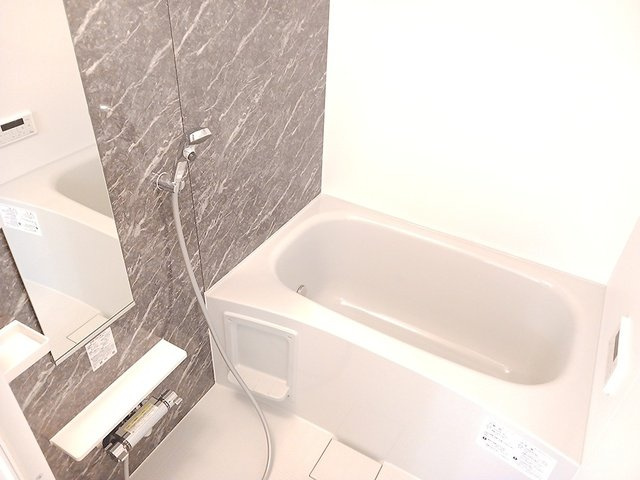 ソラーレの浴室