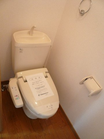 ヴェル　ドミール　Ａのトイレ