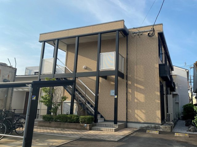 レオパレス沙羅ノ木の外観