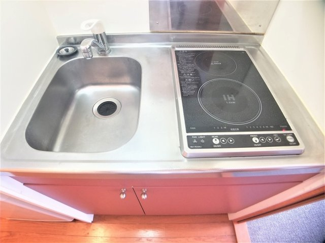 レオパレス浜川田のキッチン