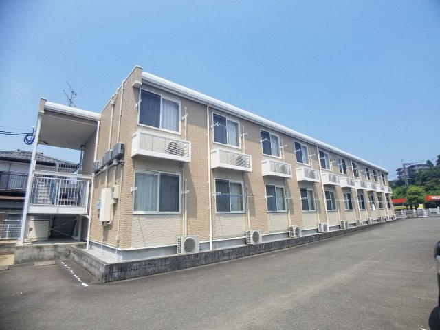 レオパレス浜川田の外観