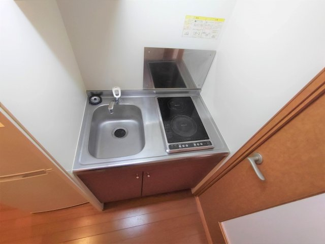 レオパレスリバーサイド下北のキッチン|設備・仕様は号室により異なる為、現況を優先致します。