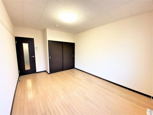 レオネクスト大和の居間・リビング|設備・使用は号室により異なる為、現況を優先致します。