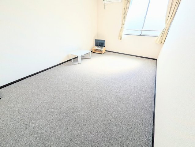 レオネクスト大和の居間・リビング|設備・使用は号室により異なる為、現況を優先致します。