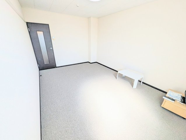 レオネクスト大和の居間・リビング|設備・使用は号室により異なる為、現況を優先致します。