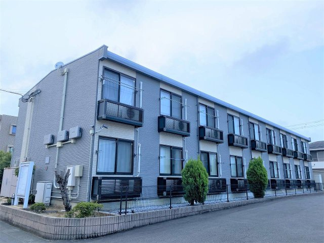 レオパレス桜町の外観