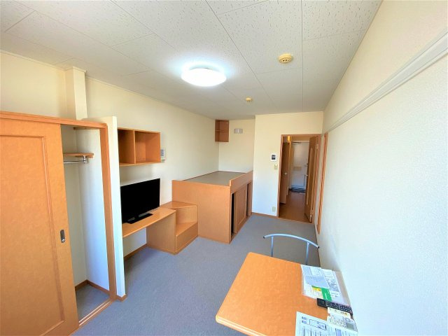 レオパレス住吉ヒルズの寝室|設備・仕様は号室により異なる為、現況を優先致します。
