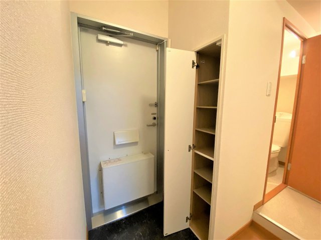 レオパレスさそらの玄関|設備・使用は号室により異なる為、現況を優先致します。