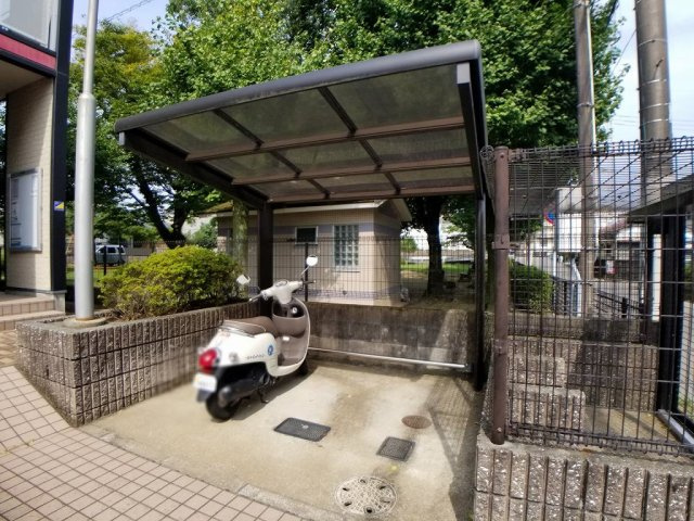 レオパレスＥＬＢＩＥＮのその他|駐輪場