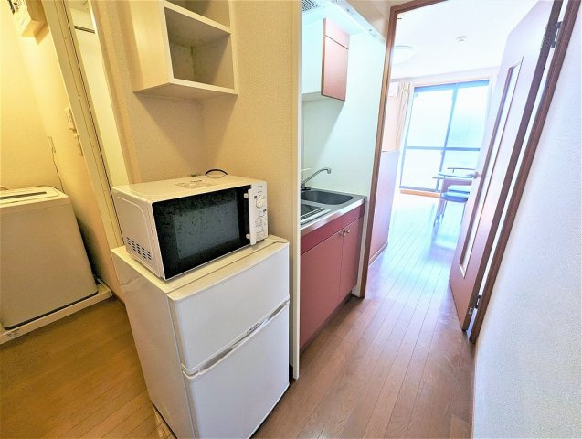 レオパレスオアシスのキッチン|設備仕様は号室により異なる為、現況を優先します。