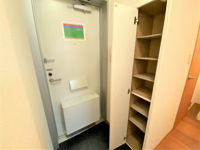 レオパレス宮崎神宮の玄関|設備・使用は号室により異なる為、現況を優先致します。