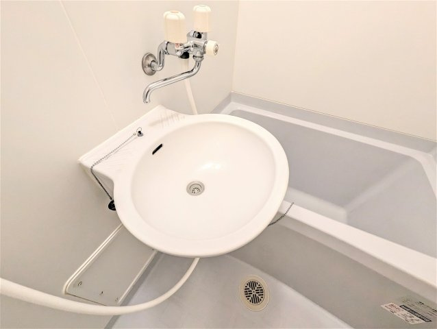 レオパレスフェニックスｉｎ波島の内装|設備・仕様は号室により異なる為、現況を優先致します。