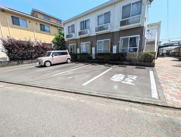 レオパレスフェニックスｉｎ波島のその他