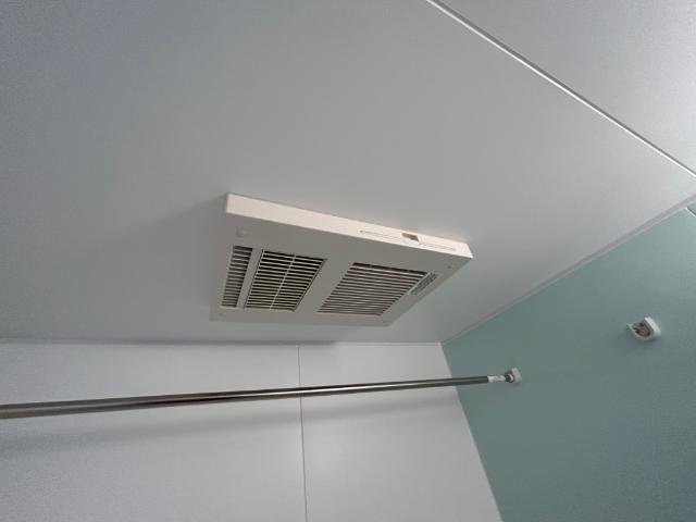 トライアングルテラスのその他|浴室乾燥機（イメージ）