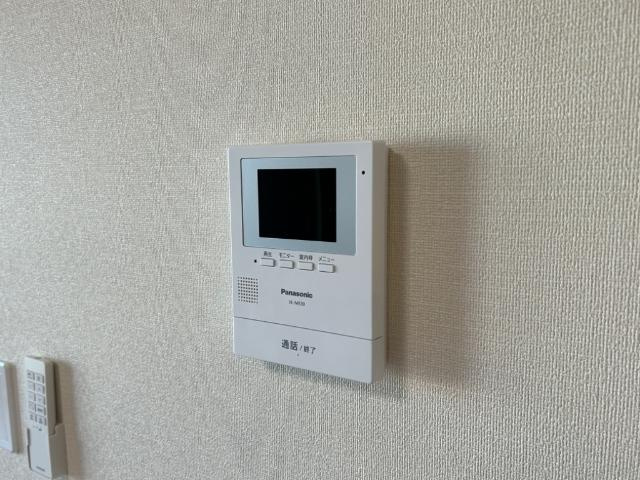 トライアングルテラスの内装|カメラ付インターホン（イメージ）