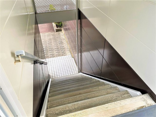 レオパレスひかる２１のその他