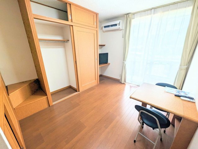 レオパレスひかる２１の居間・リビング|設備仕様は号室により異なる為、現況を優先致します。