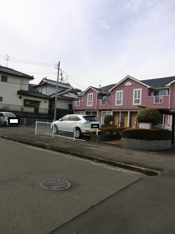 サンパティークミツイの駐車場
