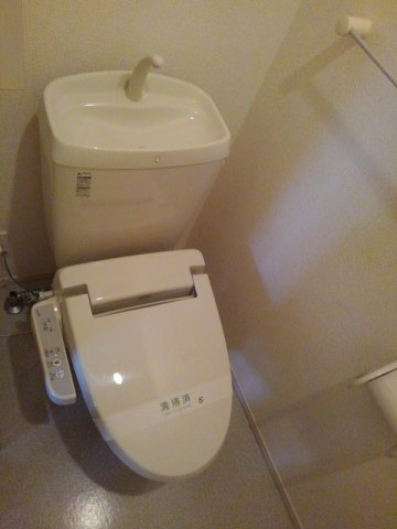 ヴィテッロのトイレ