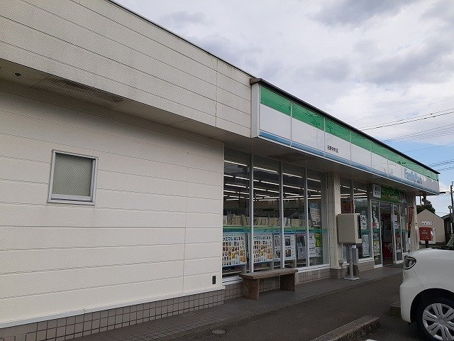 フィオーレ・デ・ペスカの周辺|ファミリーマート田野寺町店まで1000m