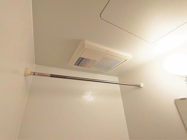 レオパレスＭＯＲＧＥＮ　ＲＯＴのその他|浴室乾燥機