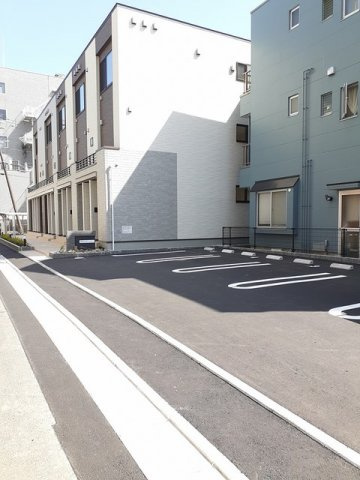 ベル　アルカン　シエルの駐車場