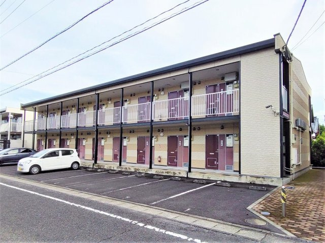 レオパレスパークハイム芝の外観
