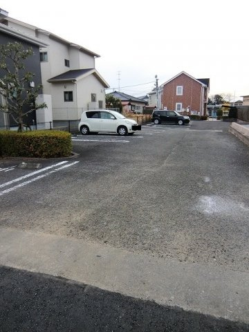 ヴェル　ドミール　Ｂの駐車場