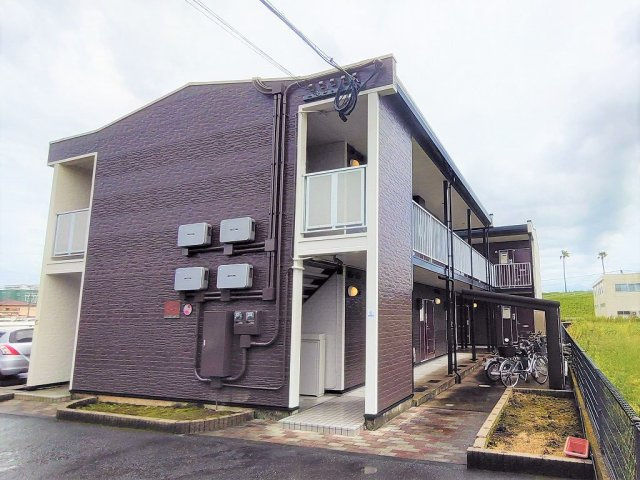 レオパレスＨＯＰＥの外観
