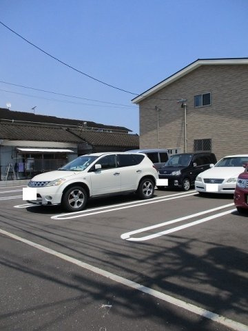 ゴーズハイツ　Ⅱの駐車場