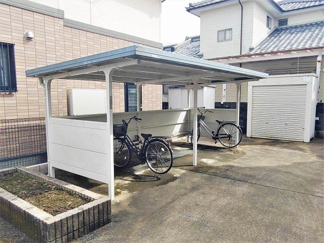レオパレスえむてぃーのその他|駐輪場