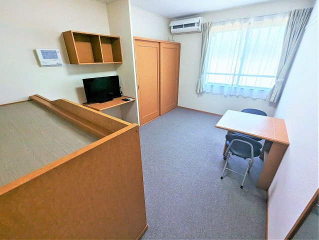 レオパレス源藤Ⅳの居間・リビング|設備仕様は号室により異なる為、現況を優先致します。
