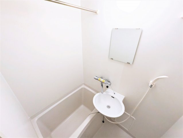 レオパレス源藤Ⅳの浴室|設備仕様は号室により異なる為、現況を優先致します。