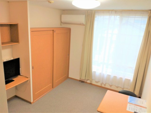レオパレスセイバーの居間・リビング|設備・仕様は号室により異なる為、現況を優先します。