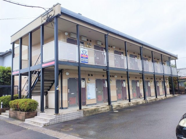レオパレス清和の外観