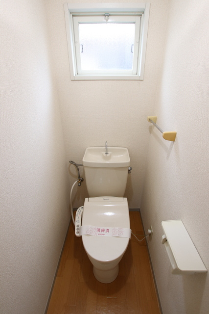 洗浄機能付トイレの様子です