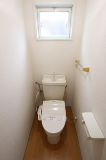 洗浄機能付トイレの様子です