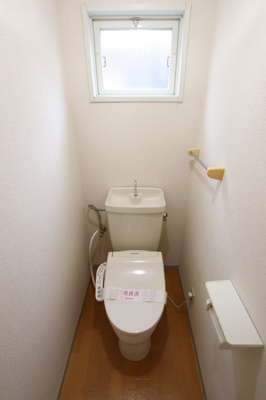 洗浄機能付トイレの様子です