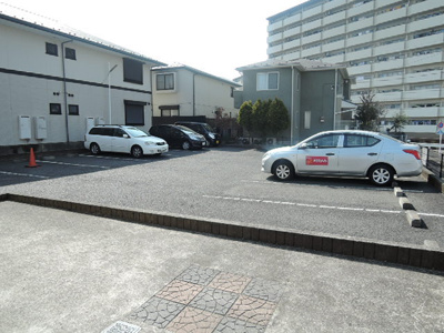 敷地内駐車場　※要空き確認