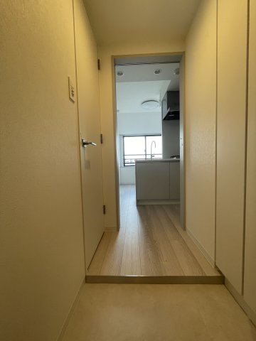 SYFORME NAKANOの玄関|※同タイプ参考写真です（カラータイプが異なる場合がございます）